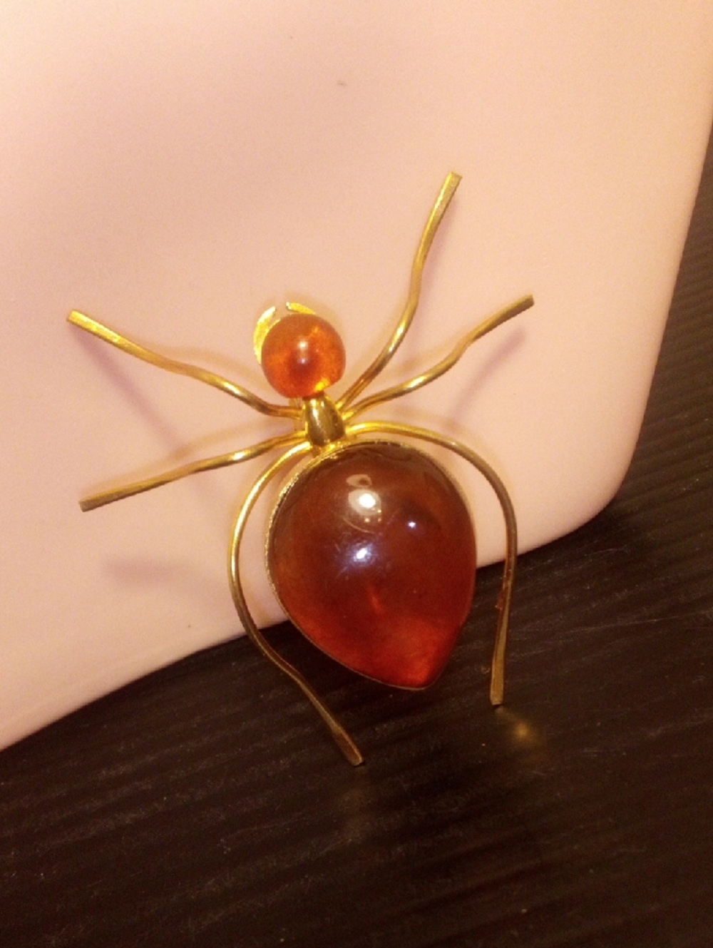Amber Colored Spider Brooch - Gold Tone - Picture 2 of 4